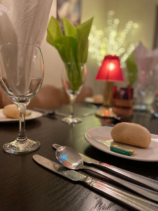 The Copper Still Bar Restaurant & Boutique Rooms Dromod المظهر الخارجي الصورة